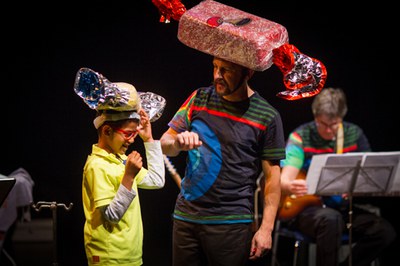 <bound method DexterityContent.Title of <Event at /fs-webs/auditori/ca/actualitat/agenda/tocaflaires-musica-sentits>>.