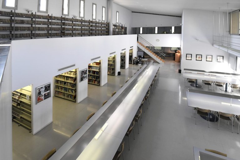 biblioteca_2.jpg