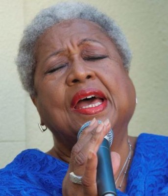 <bound method DexterityContent.Title of <Event at /fs-webs/auditori/es/actualidad/agenda/gwen-perry-jazz-acustic>>.