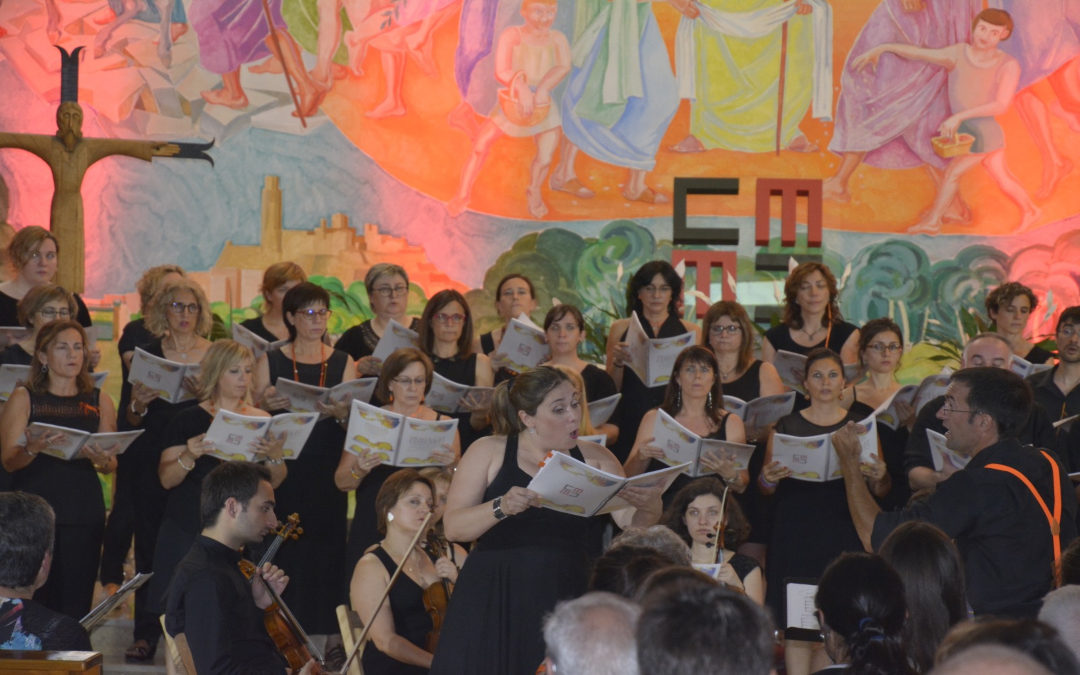 «20 anys de…» La Coral Maristes Montserrat celebra 20 años de «Canta i estima»